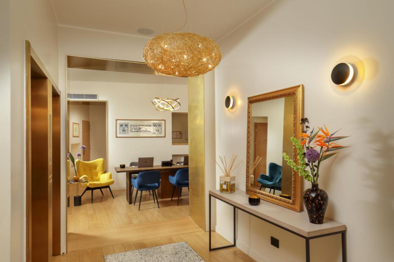 רומא 9Hotel Cesari מראה חיצוני תמונה