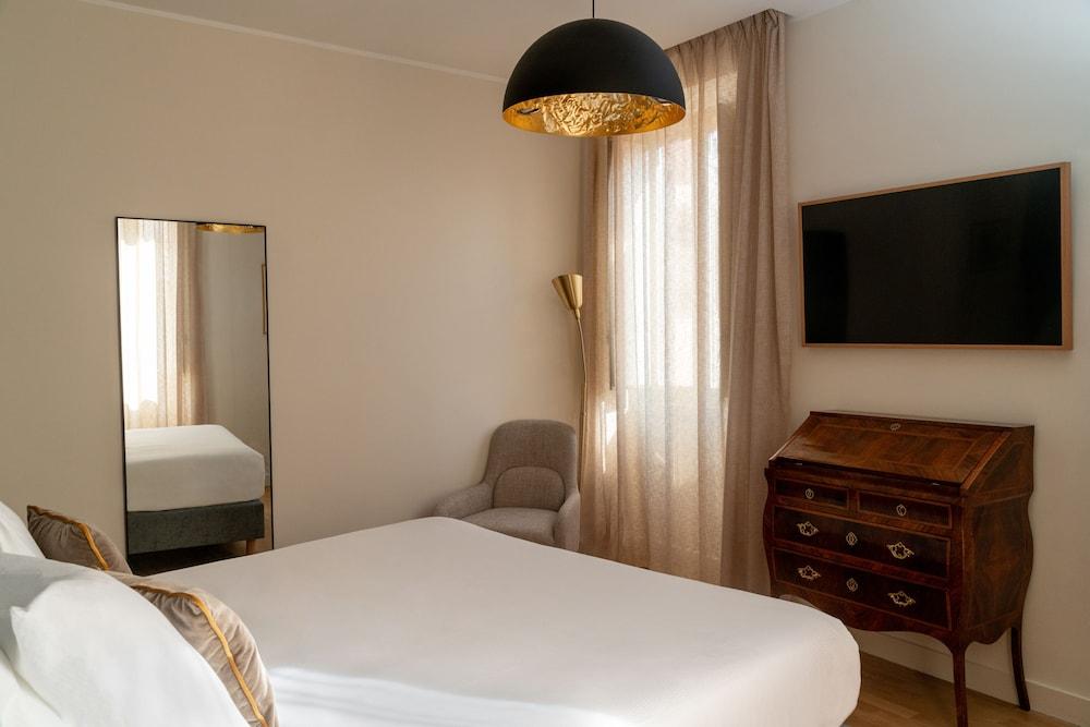 רומא 9Hotel Cesari מראה חיצוני תמונה