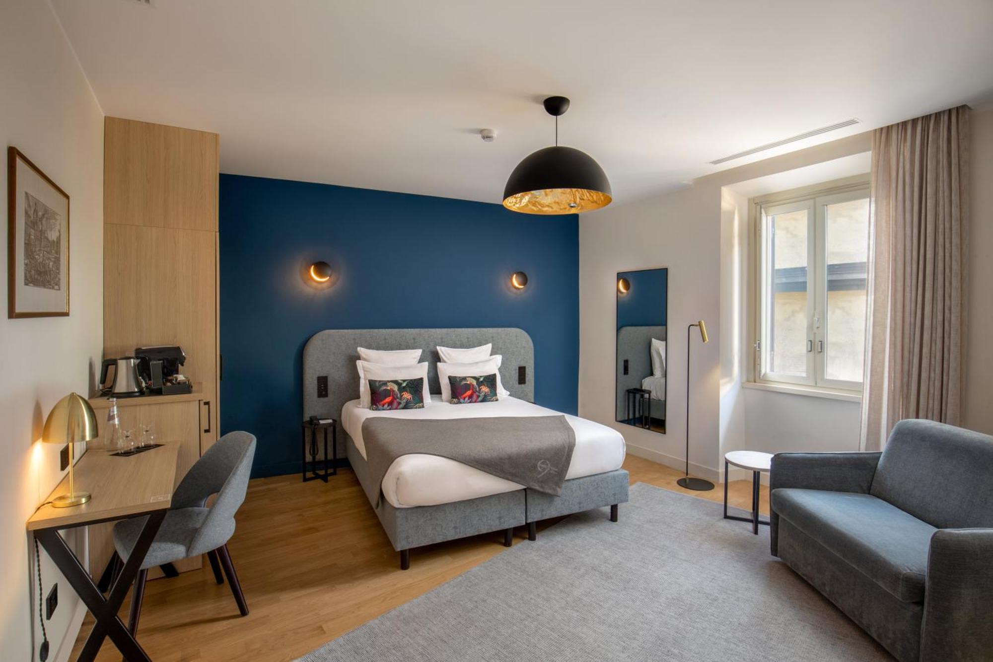 רומא 9Hotel Cesari מראה חיצוני תמונה